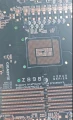 Une carte mre Z890 de GIGABYTE montre l'arrire de son PCB