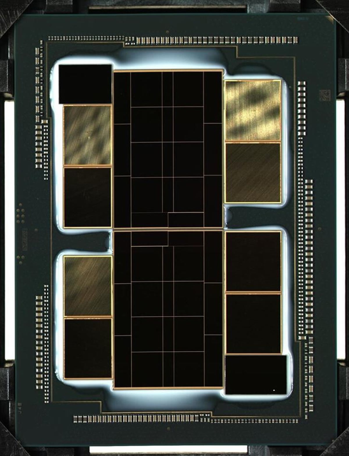 Intel nous montre son gros module GPU MCM Xe HPC