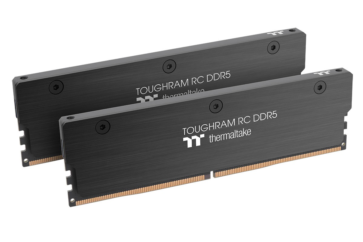 Thermaltake annonce la disponibilité de sa TOUGHRAM RC à 4800 MHz en DDR5