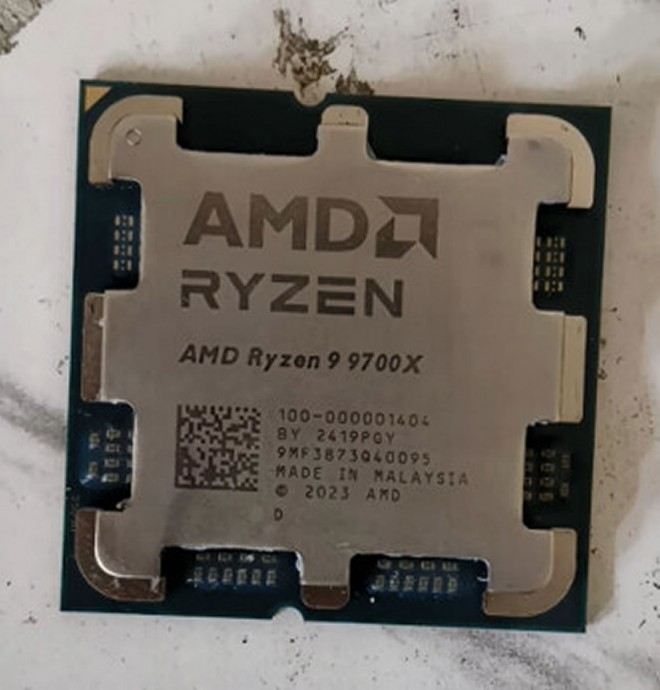 AMD Ryzen 9000 : Le retard dû à erreur de typo sur l'IHS ?