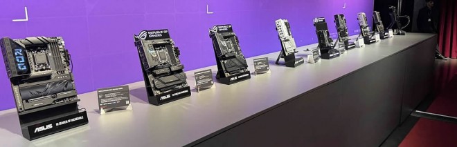 Les cartes mères X870 et X870E d'AMD débarqueront le 30 septembre prochain