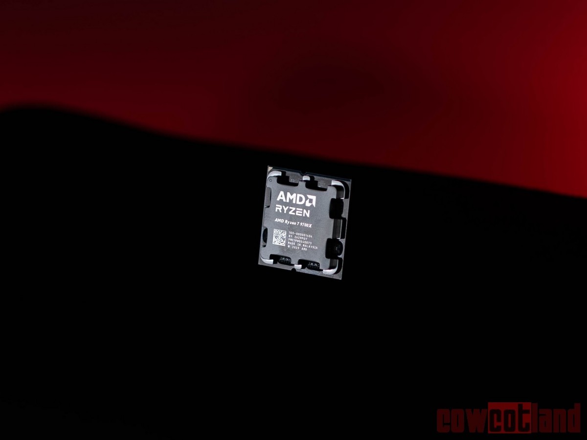 Image 69034, galerie Test processeurs : AMD Ryzen 5 9600X et Ryzen 7 9700X, et si on baissait le chauffage ? 