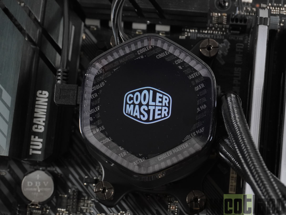 Image 69649, galerie Cooler Master MasterLiquid 360 Ion, un cran et de nombreuses possibilits logicielles