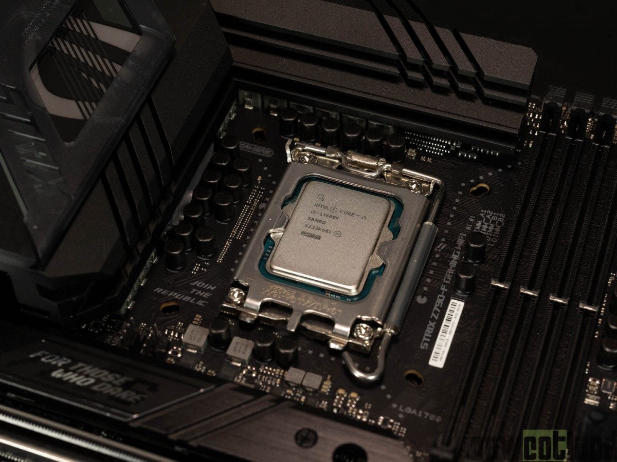 Test processeurs Intel Core i7-13700K : le processeur presque