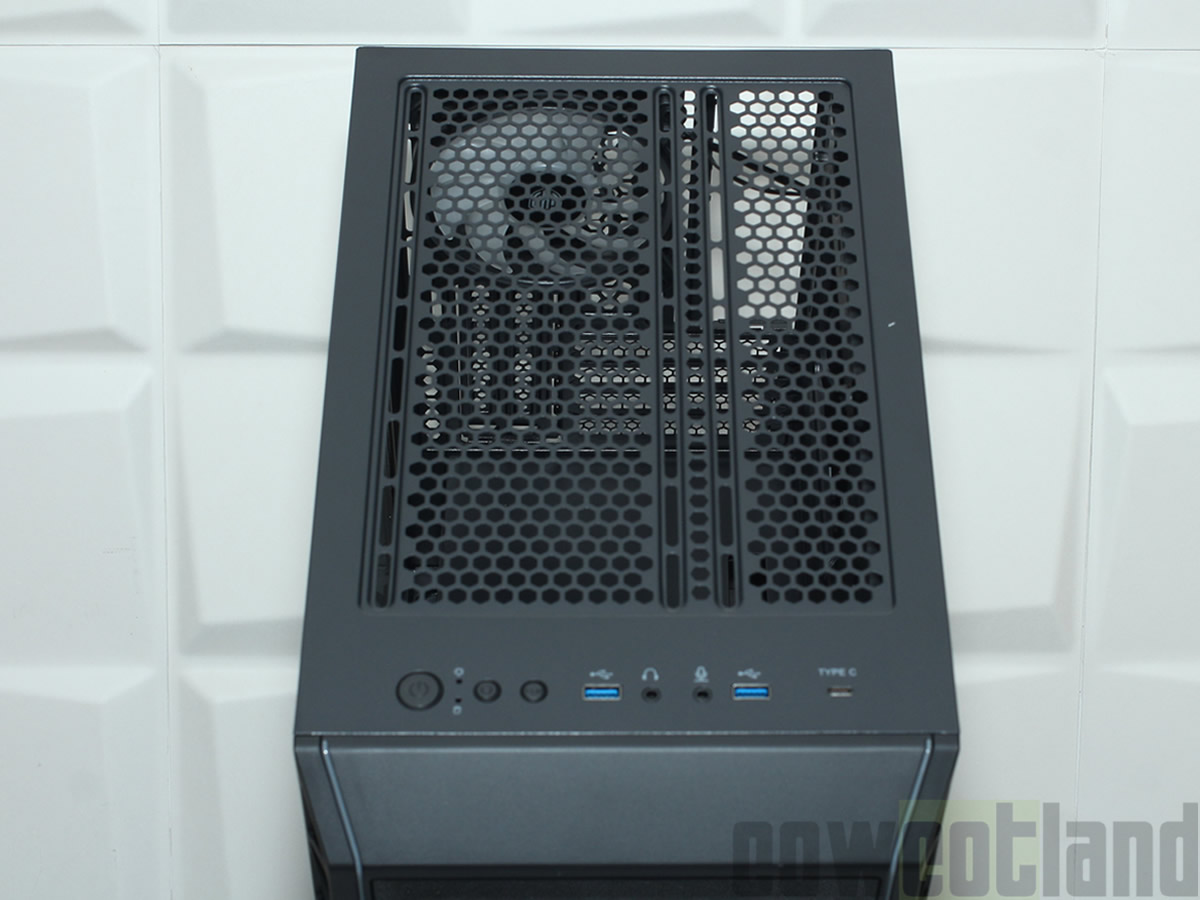 Image 44109, galerie Test boitier PC KOLINK CITADEL GLASS SE : du Micro-ATX parfait pour le prix ?