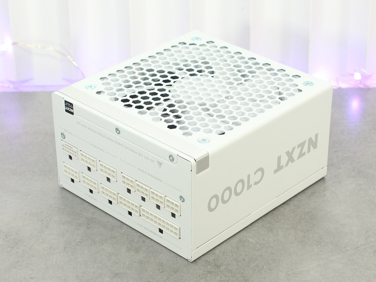 Image 69192, galerie NZXT C1000 GOLD : Une alimentation au TOP