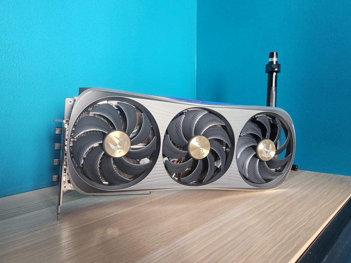 Image 51606, galerie Test ZOTAC GAMING GeForce RTX 4090 AMP Extreme AIRO : une beaut toute puissante !