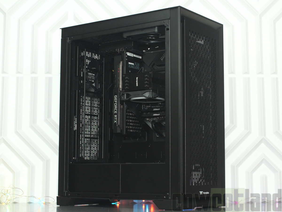 Image 60381, galerie Thermaltake CTE T500 AIR : Le presque mme, mais en plus petit