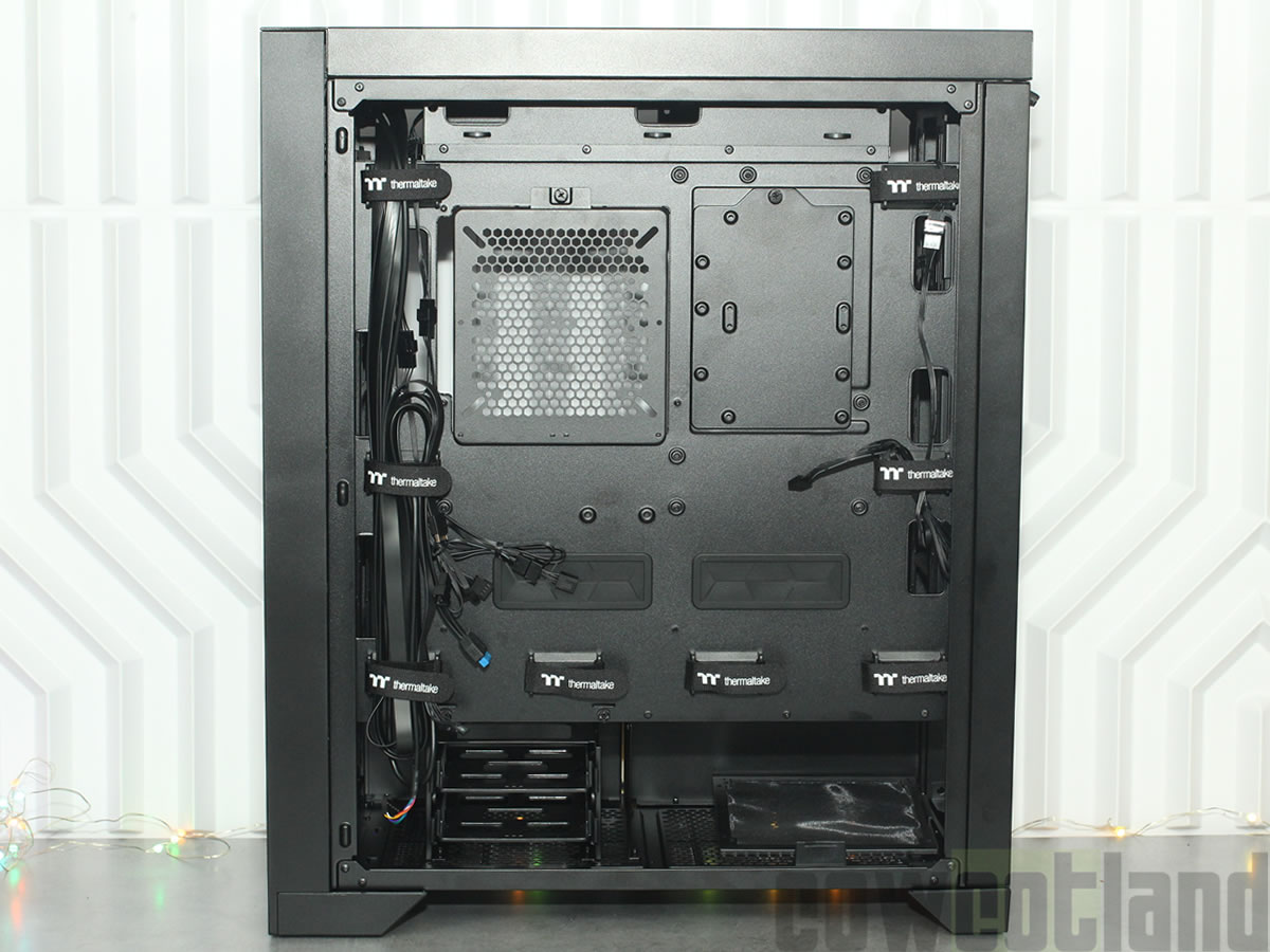 Image 60400, galerie Thermaltake CTE T500 AIR : Le presque mme, mais en plus petit