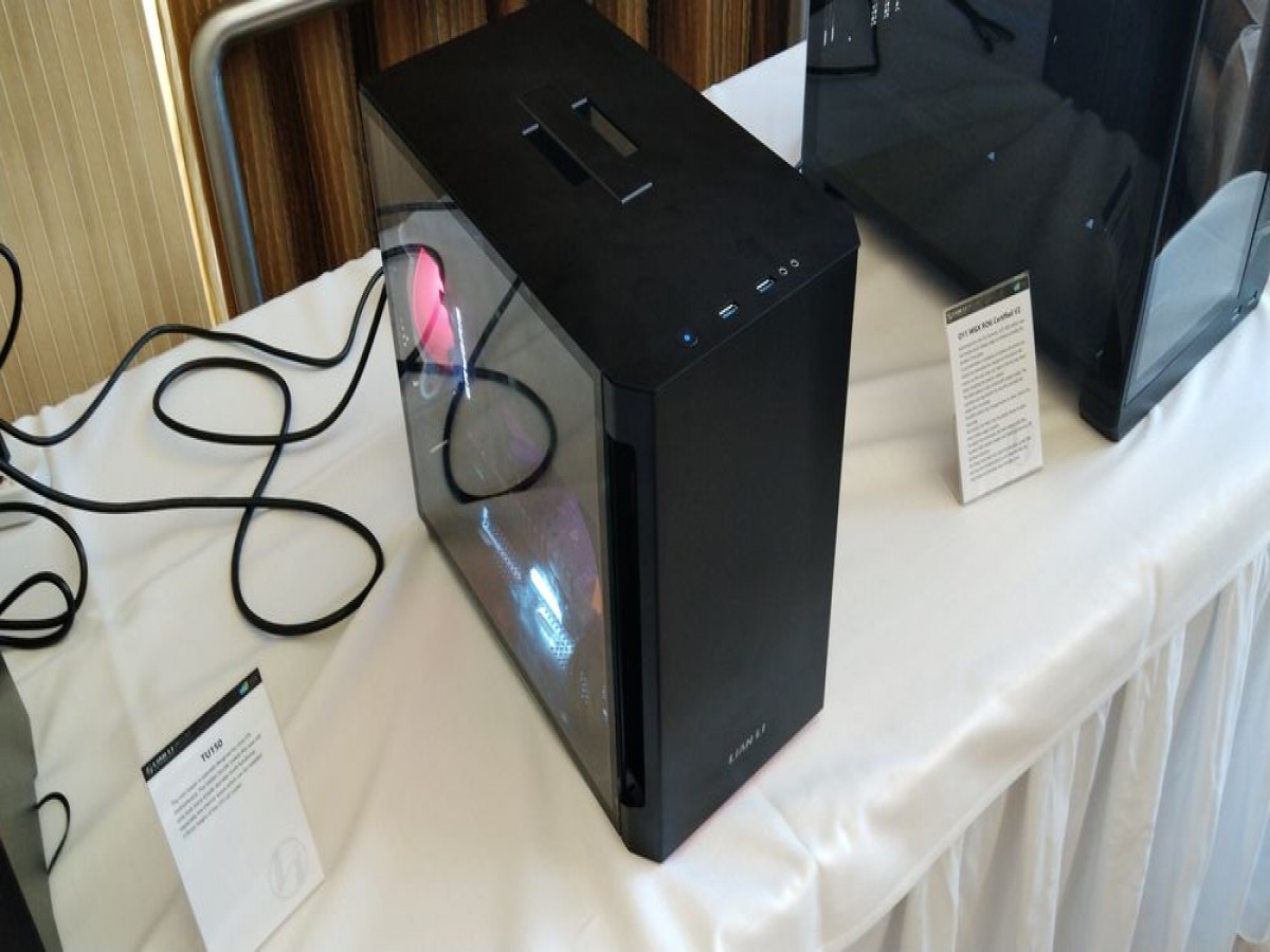 TU150, le nouveau boitier mini-ITX valise de Lian Li - Le comptoir du  hardware